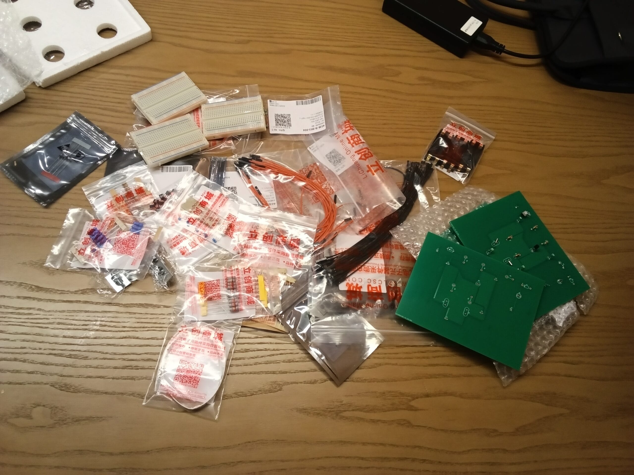 TwoWings STEM Digital Electronic Kits KIT 002